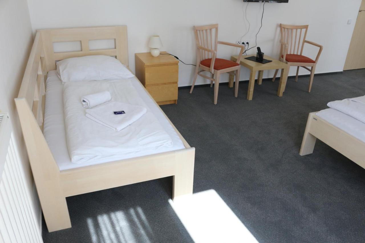 Hotel Petra Liberec Buitenkant foto
