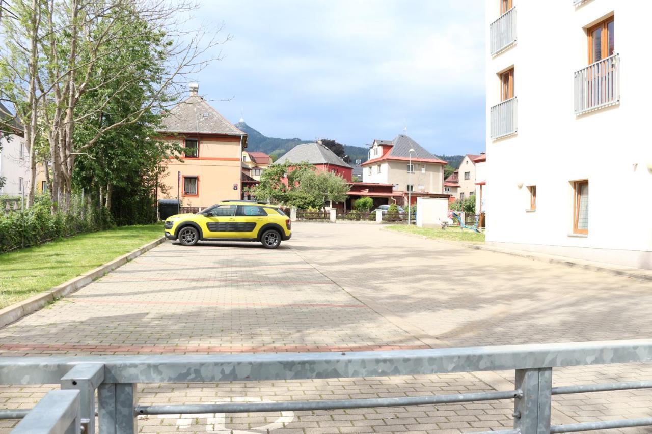 Hotel Petra Liberec Buitenkant foto